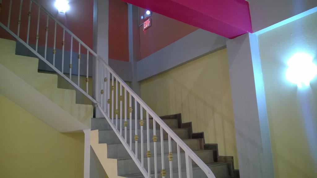 סן איגנאסיו Maya Bella Downtown Hotel מראה חיצוני תמונה