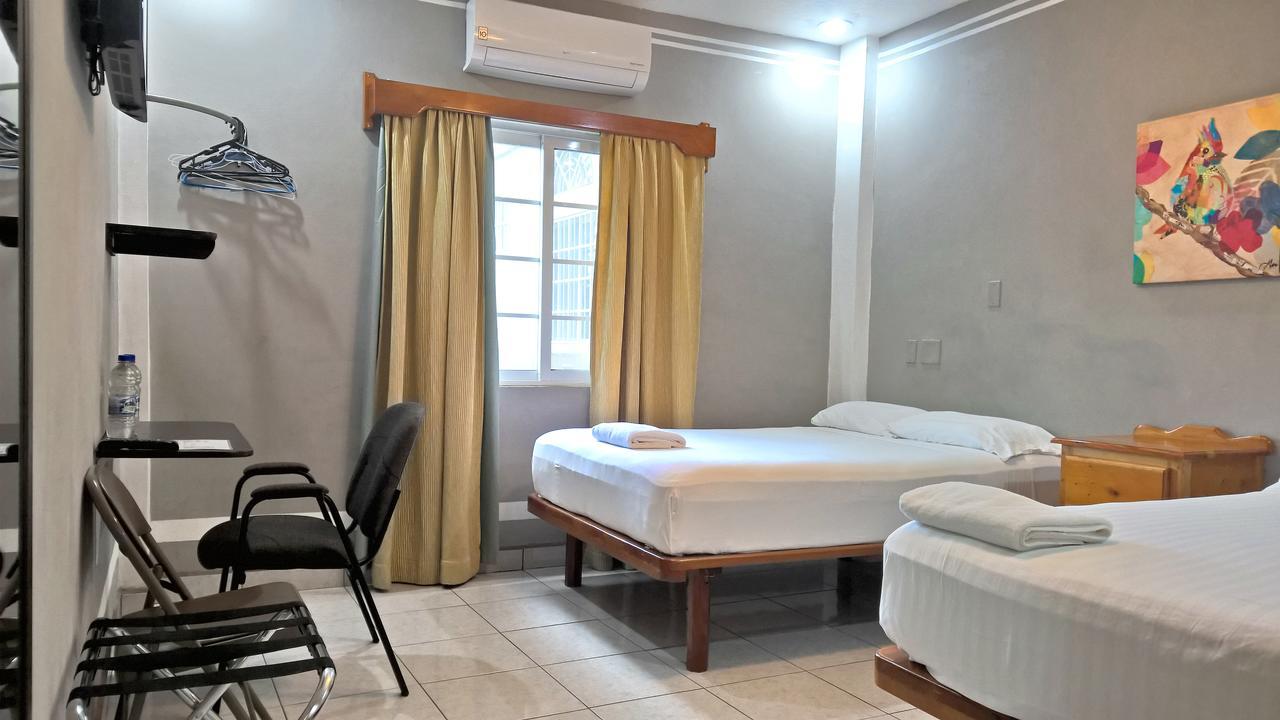 סן איגנאסיו Maya Bella Downtown Hotel מראה חיצוני תמונה