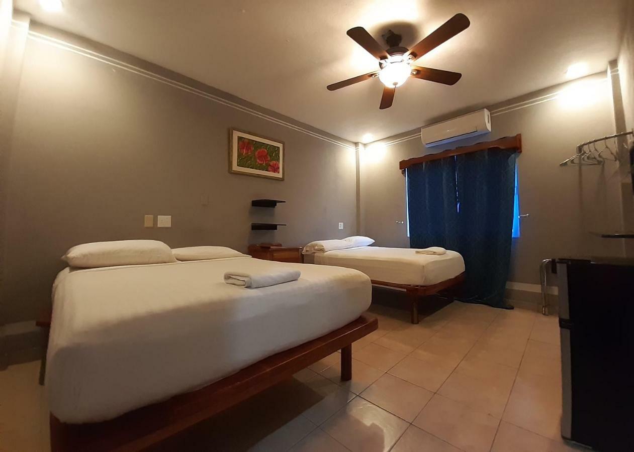 סן איגנאסיו Maya Bella Downtown Hotel מראה חיצוני תמונה