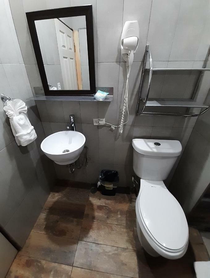 סן איגנאסיו Maya Bella Downtown Hotel מראה חיצוני תמונה